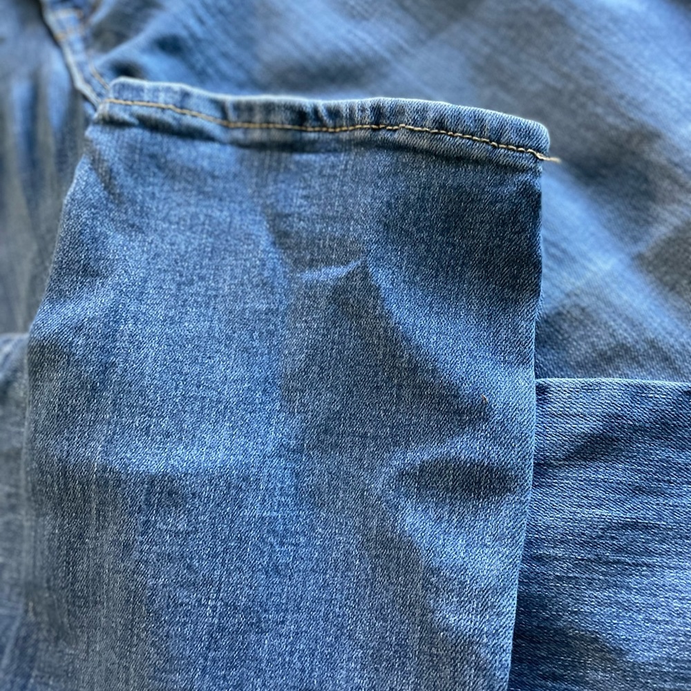 Jeans - Picture 3 of 4